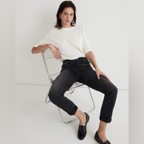 Size 32 Madewell The Slim Boyjean Classic Black Women's Jeans $128 MSRP - Picture 1 of 7